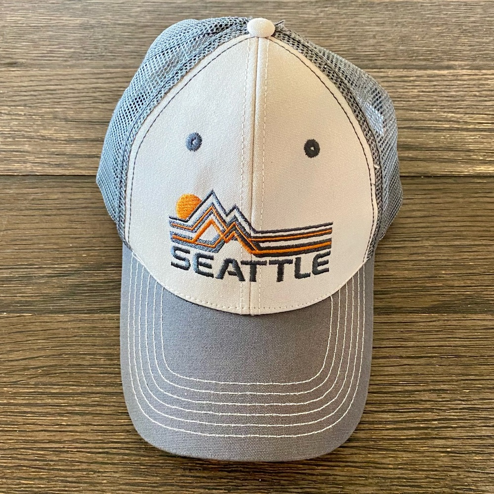Seattle Trucker Hat Cap Snap Back Gray Tan NEW City Washington Vintage Inspired